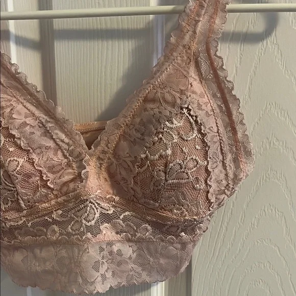 Lace Bralette in Soft Pink size small - Picture 4 of 11